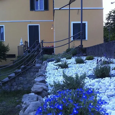 Impronte Nel Bosco B&B Calice al Cornoviglio